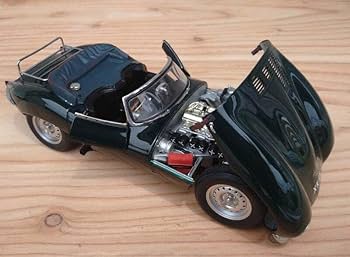 JAGUAR XKSS オートアート1/18 マックイーン Amazon | オートアート(AUTOart) 1/18 ジャガー XK SS (グリーン
